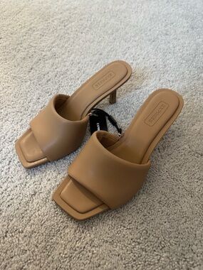Express Tan Square-Toe Sandals